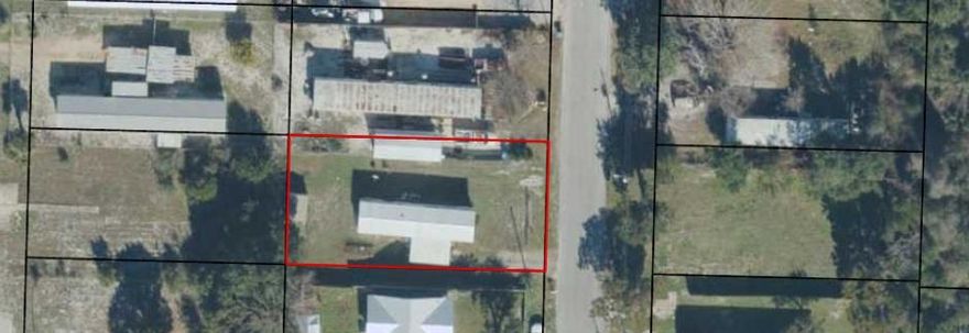 Investment Opportunity Alert!  Large home site in Panama City Beach now available. A mobile home already exists on the property, but the seller says the home is not in condition to be lived in at this time. This is a non-HOA community, and a large lot in the growing west end of the beach.