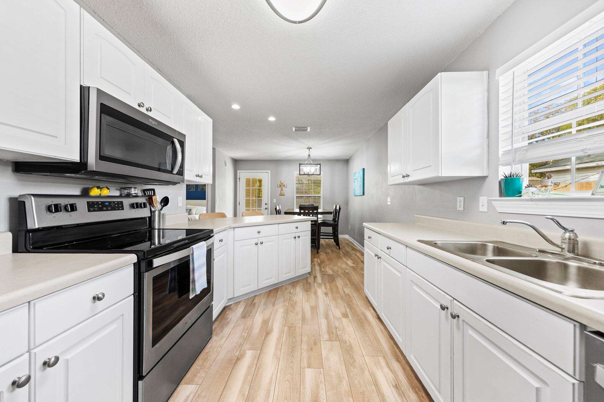 KATHLEEN PLACE - Residential