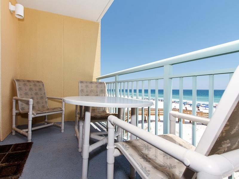 PELICAN ISLE - Residential