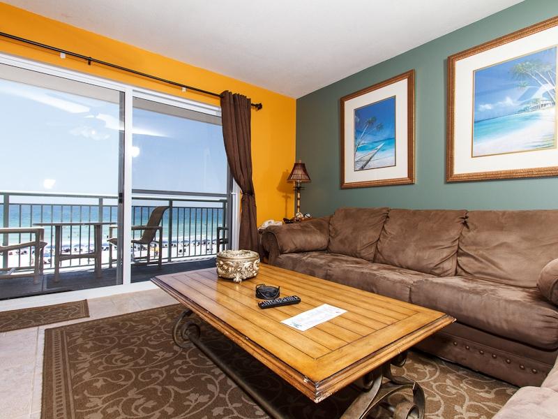 PELICAN ISLE - Residential