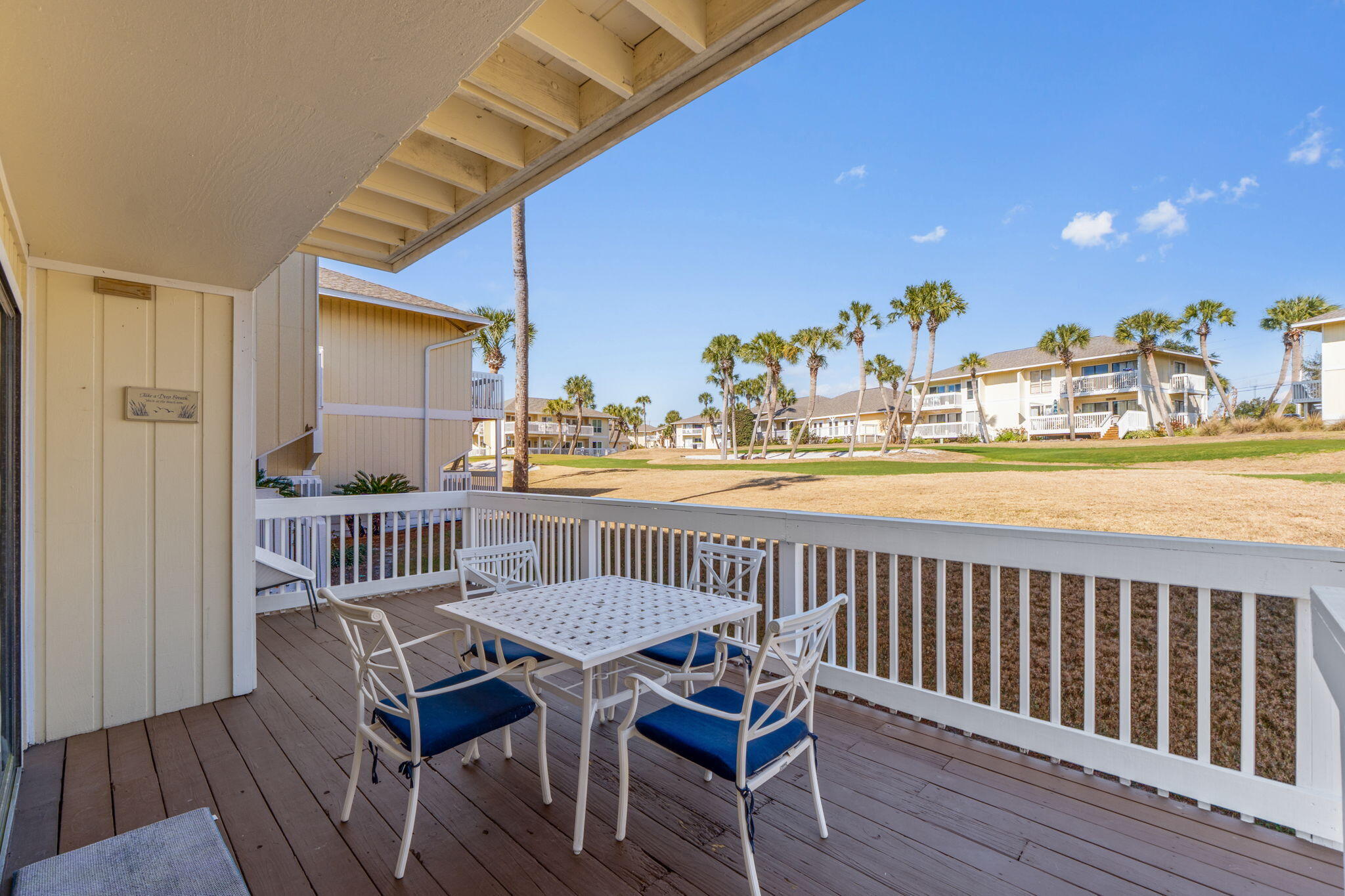 SANDPIPER COVE PHASE #3 UNIT 1060 BLDG 23 - Residential