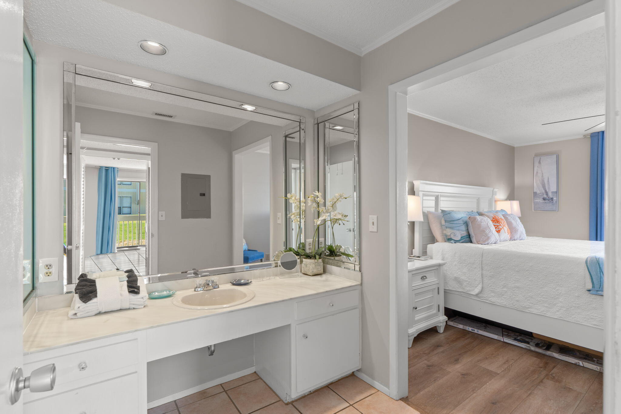 SANDPIPER COVE PHASE #3 UNIT 1060 BLDG 23 - Residential