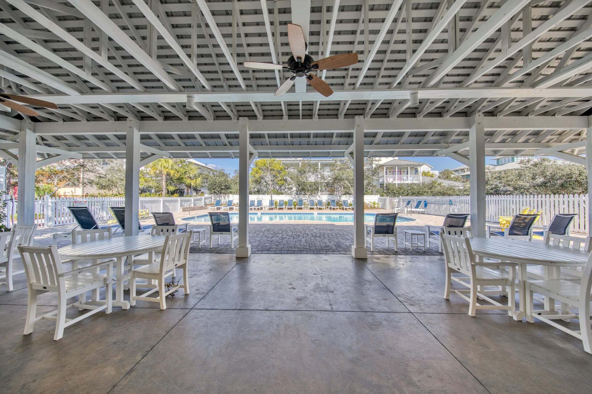 OLD FLORIDA BEACH - Land