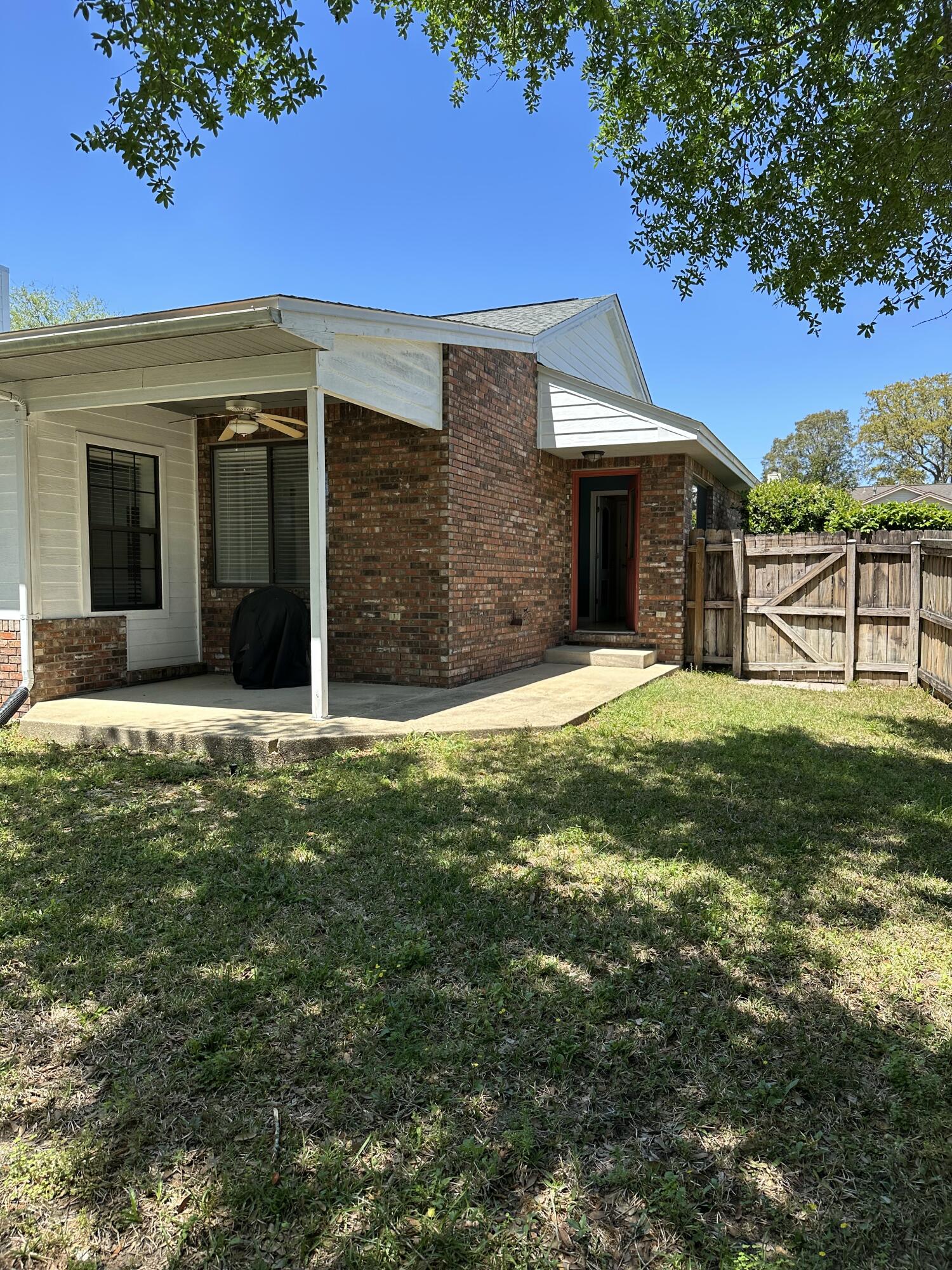 CEDAR RIDGE PH 7B - Residential Lease