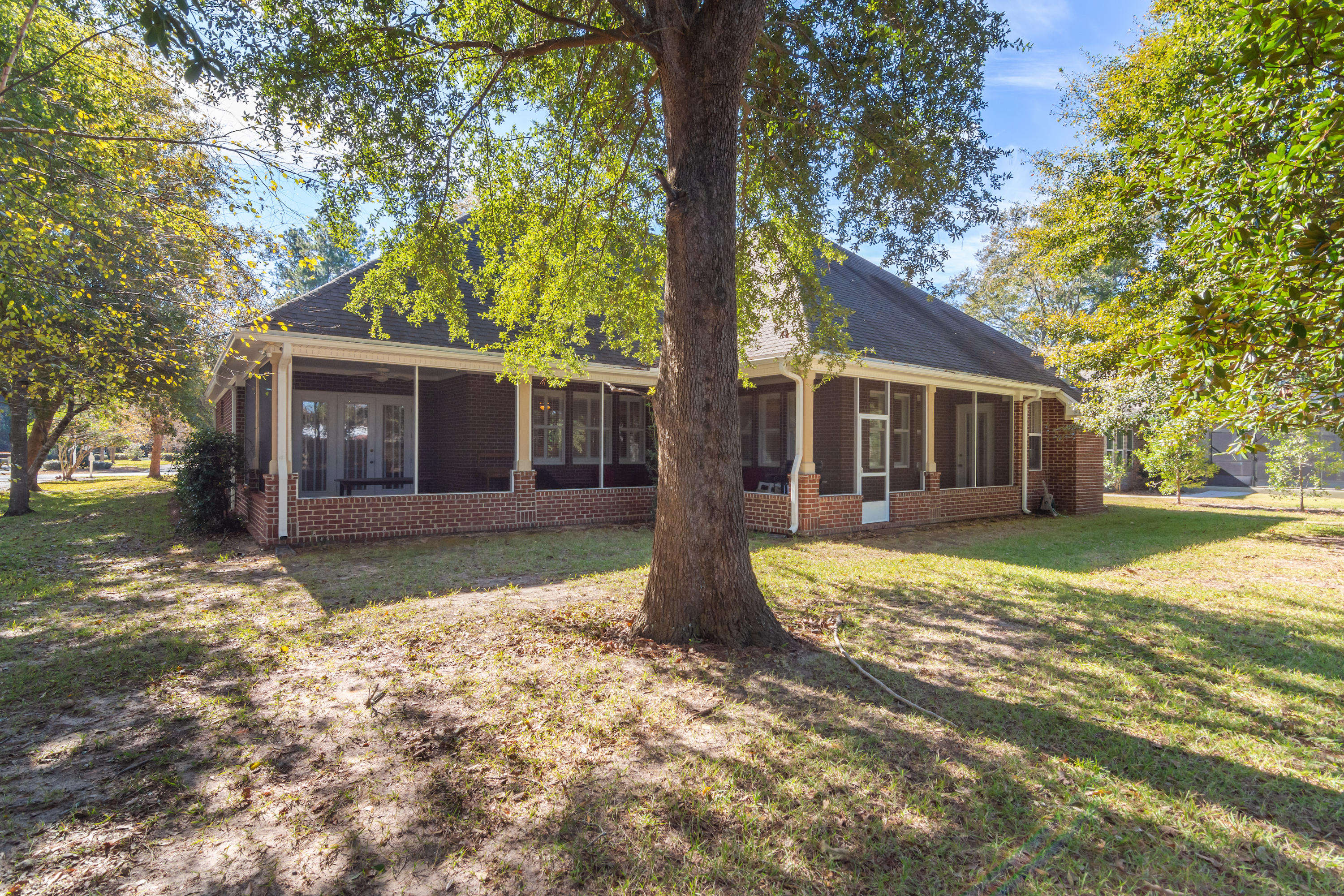 CLAIRES VINEYARD - Residential