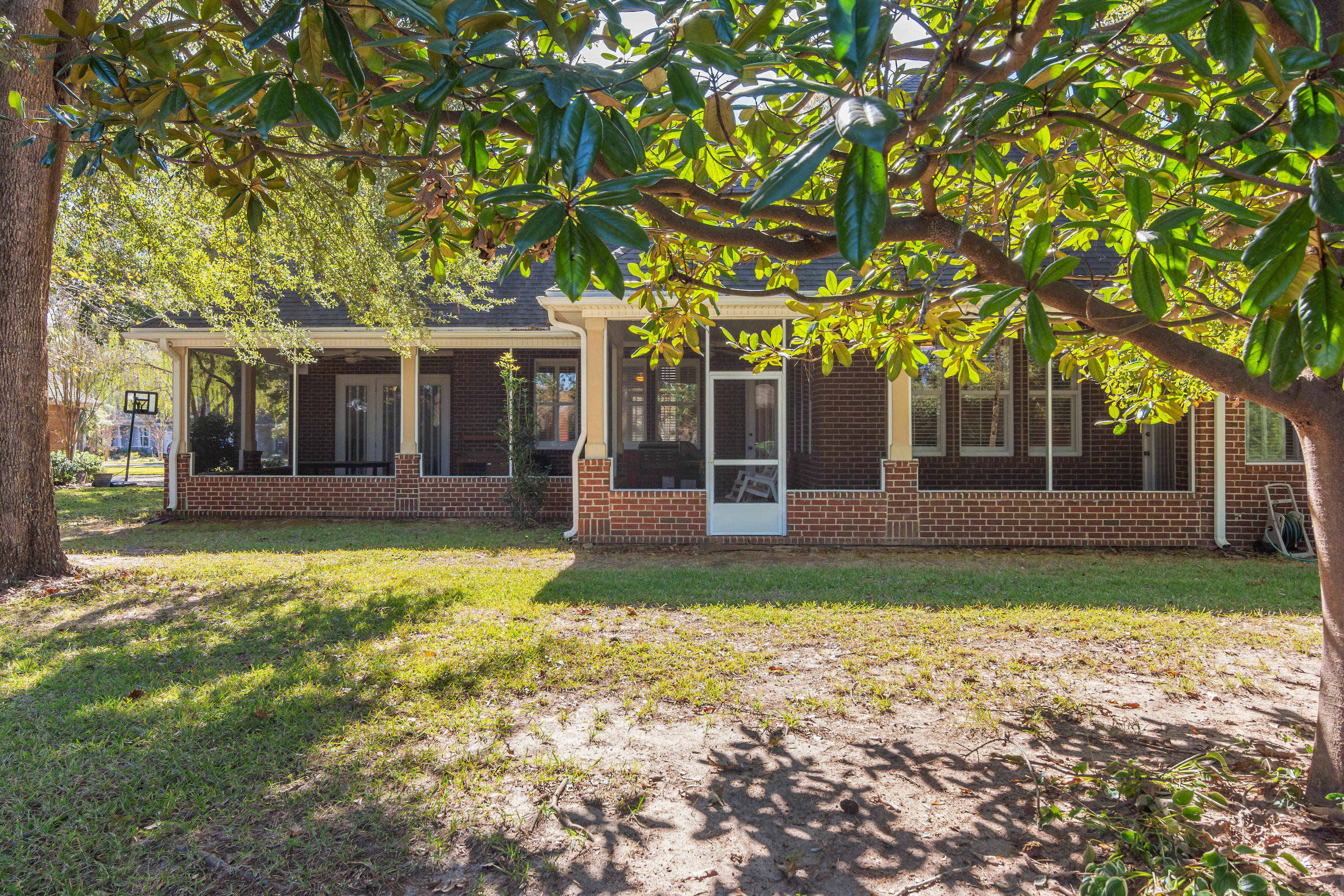 CLAIRES VINEYARD - Residential