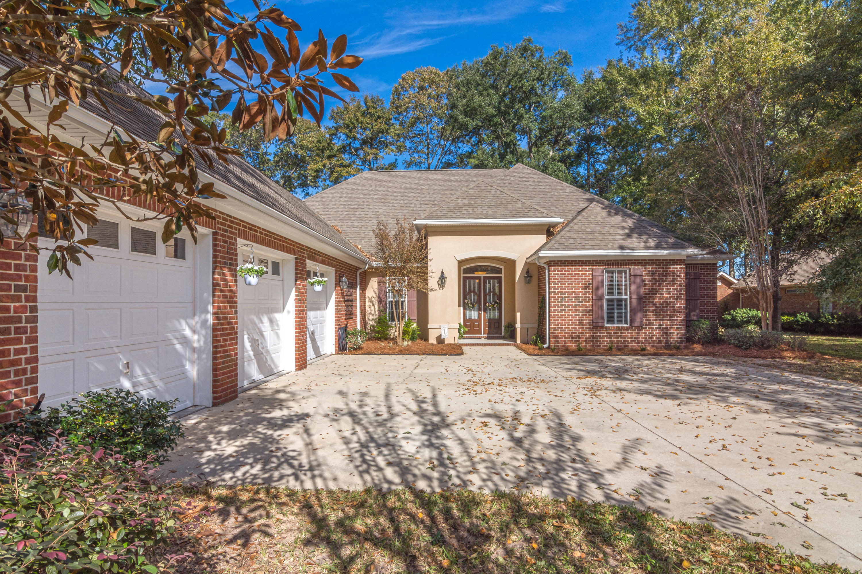 CLAIRES VINEYARD - Residential