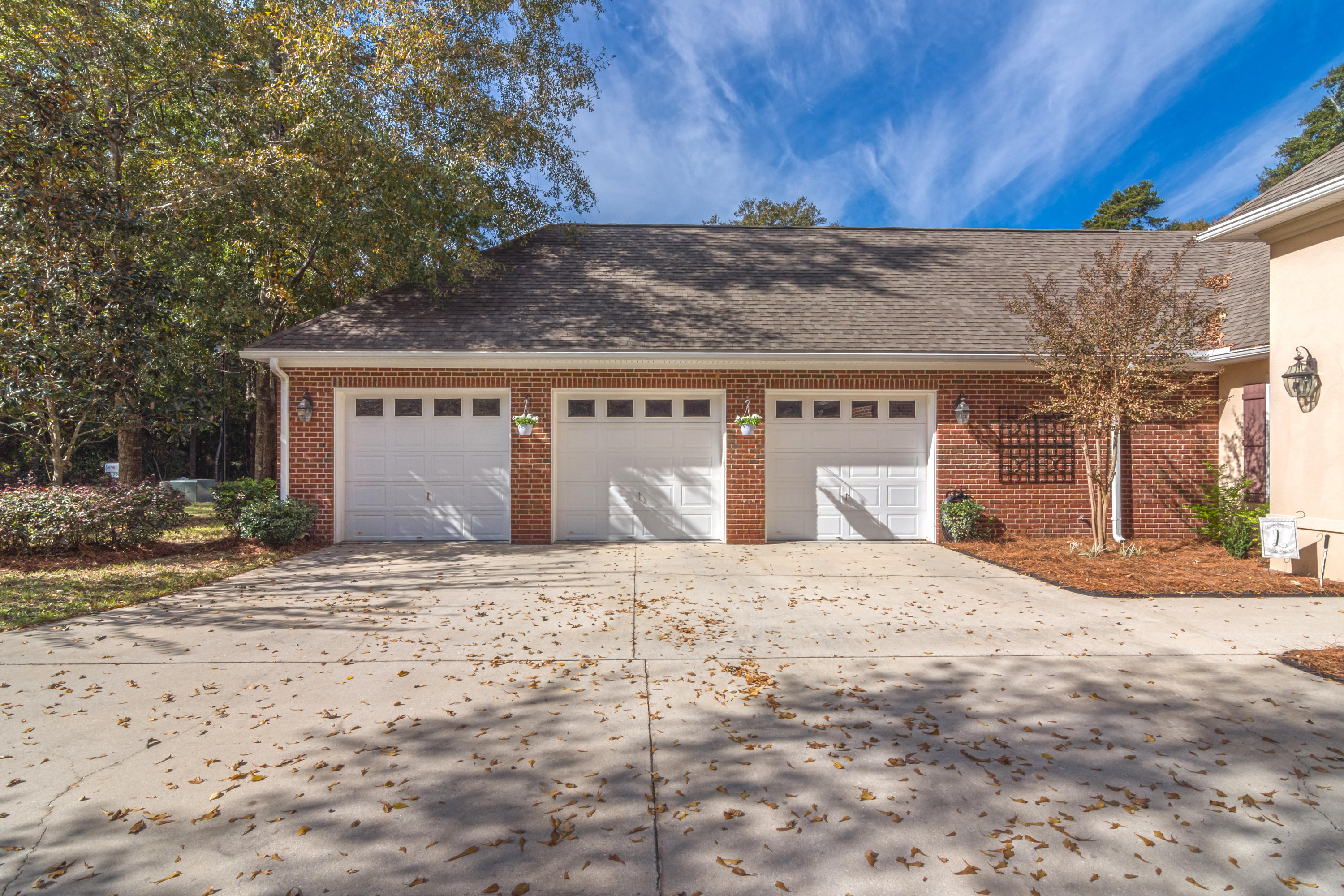 CLAIRES VINEYARD - Residential