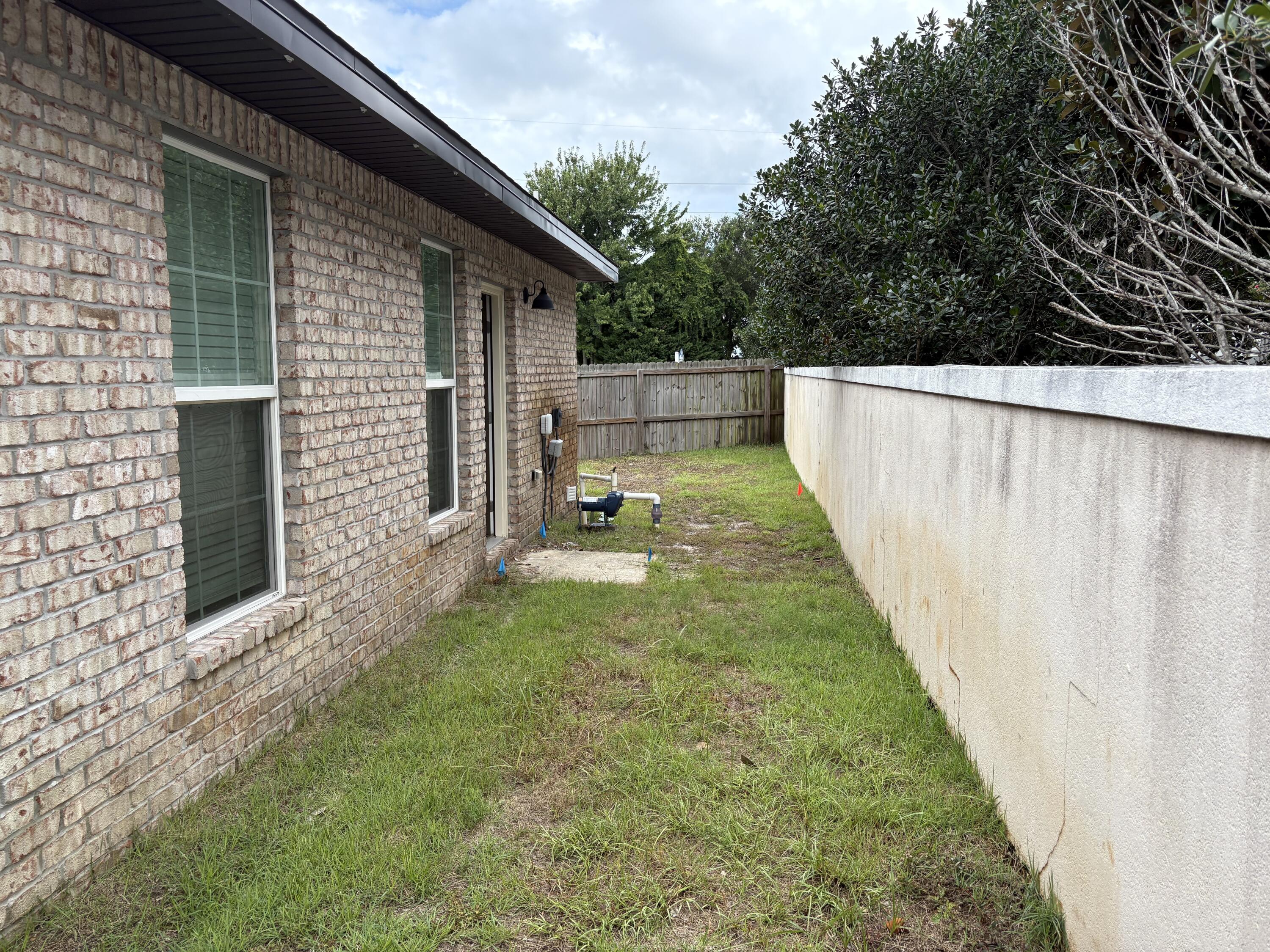 EMERALD HEIGHTS S/D - Residential Lease