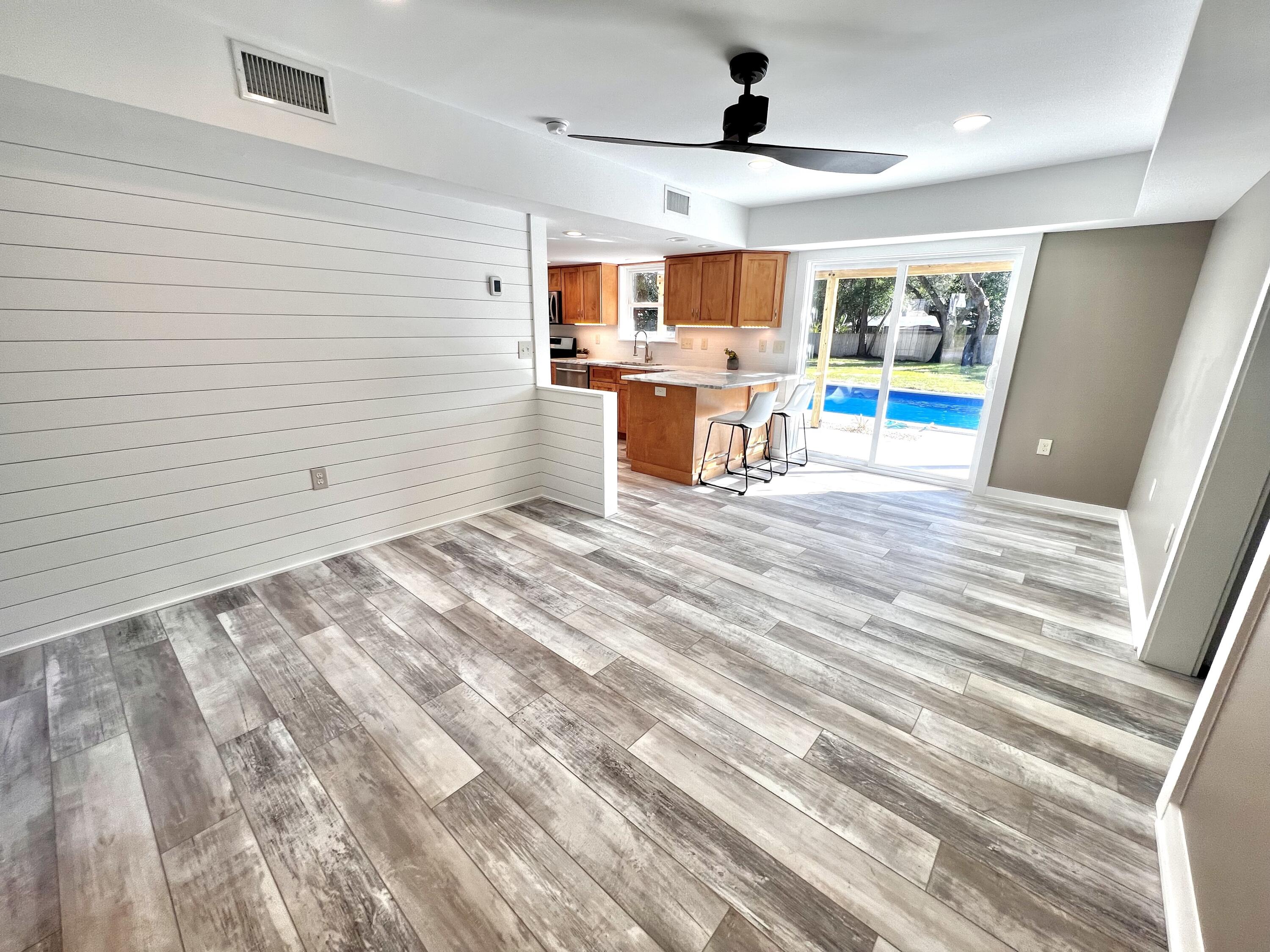 LAKE LORRAINE ESTATES AMENDED - Residential