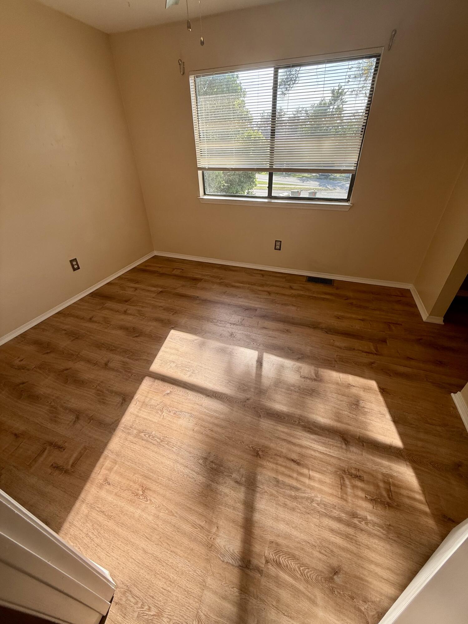 NEW WALTON VILLAGE - Residential Lease