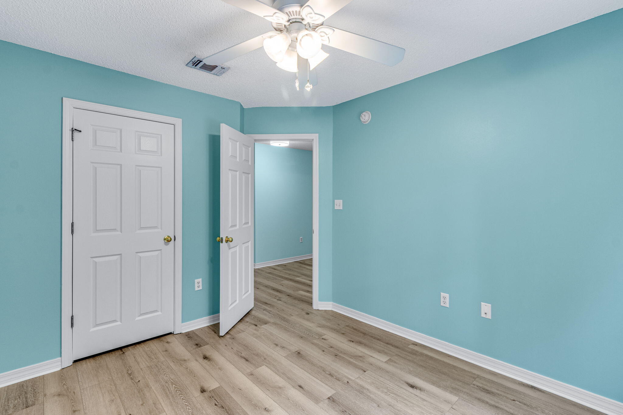 SEASPRAY - Residential Lease