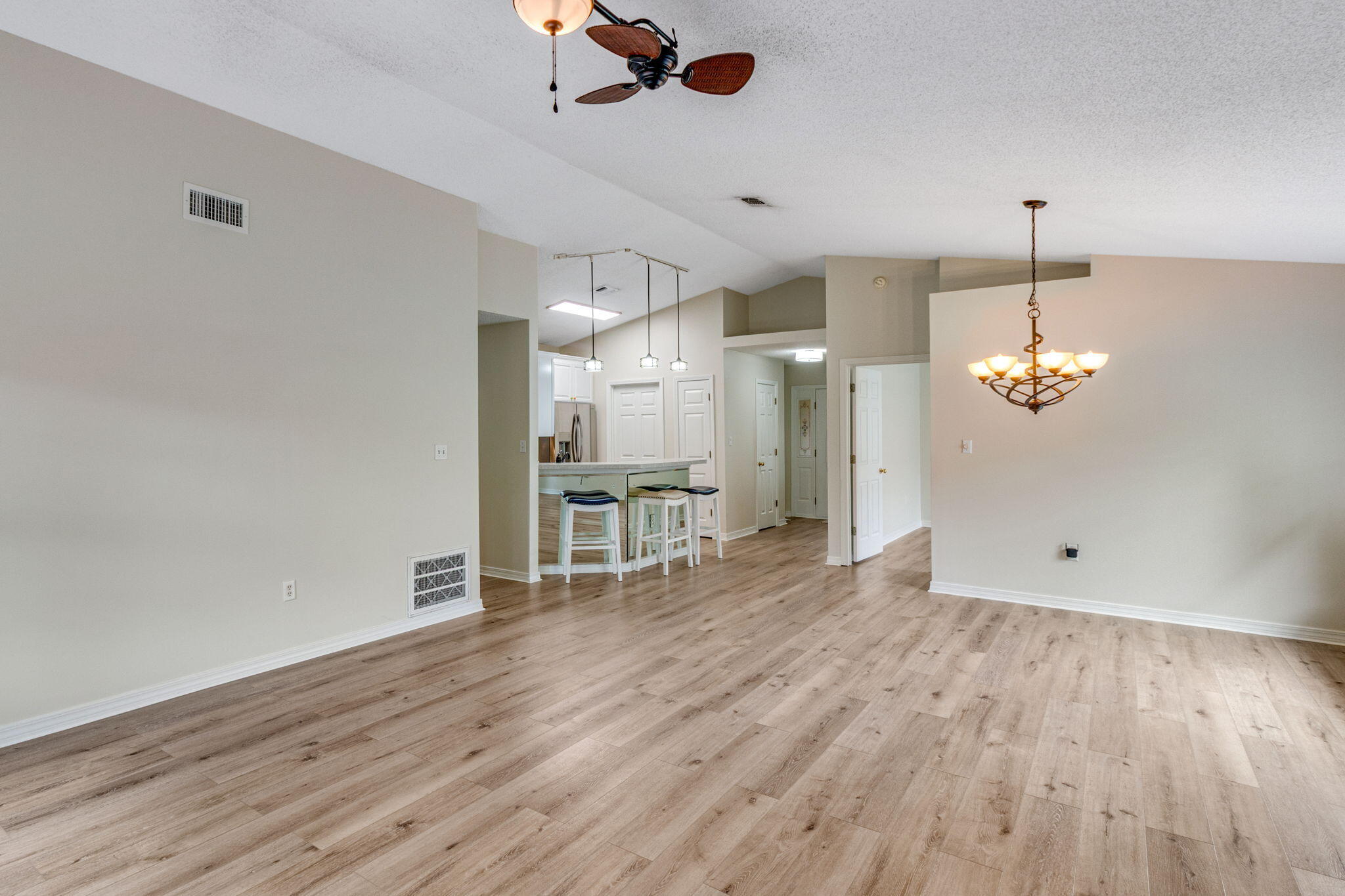 SEASPRAY - Residential Lease