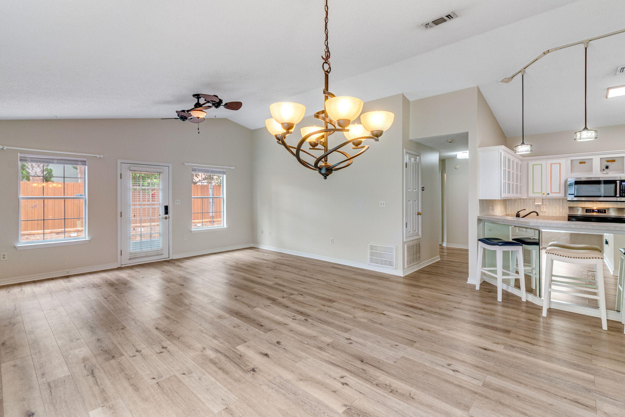 SEASPRAY - Residential Lease