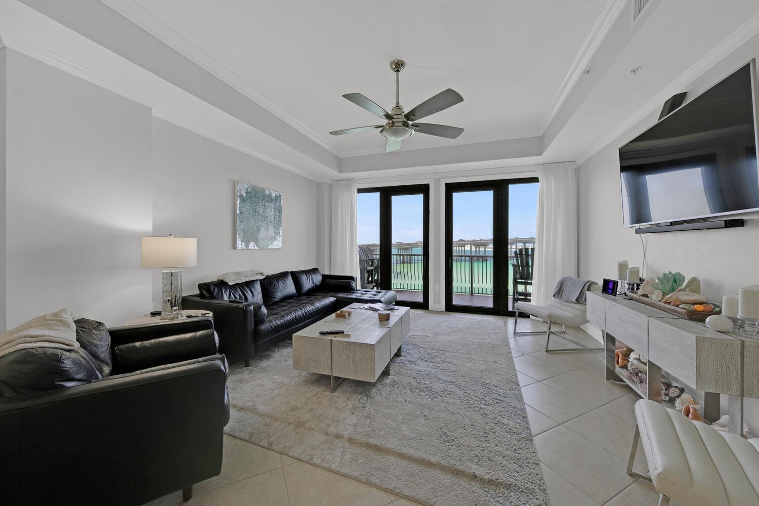 SIDES MORENO POINT WEST - Residential