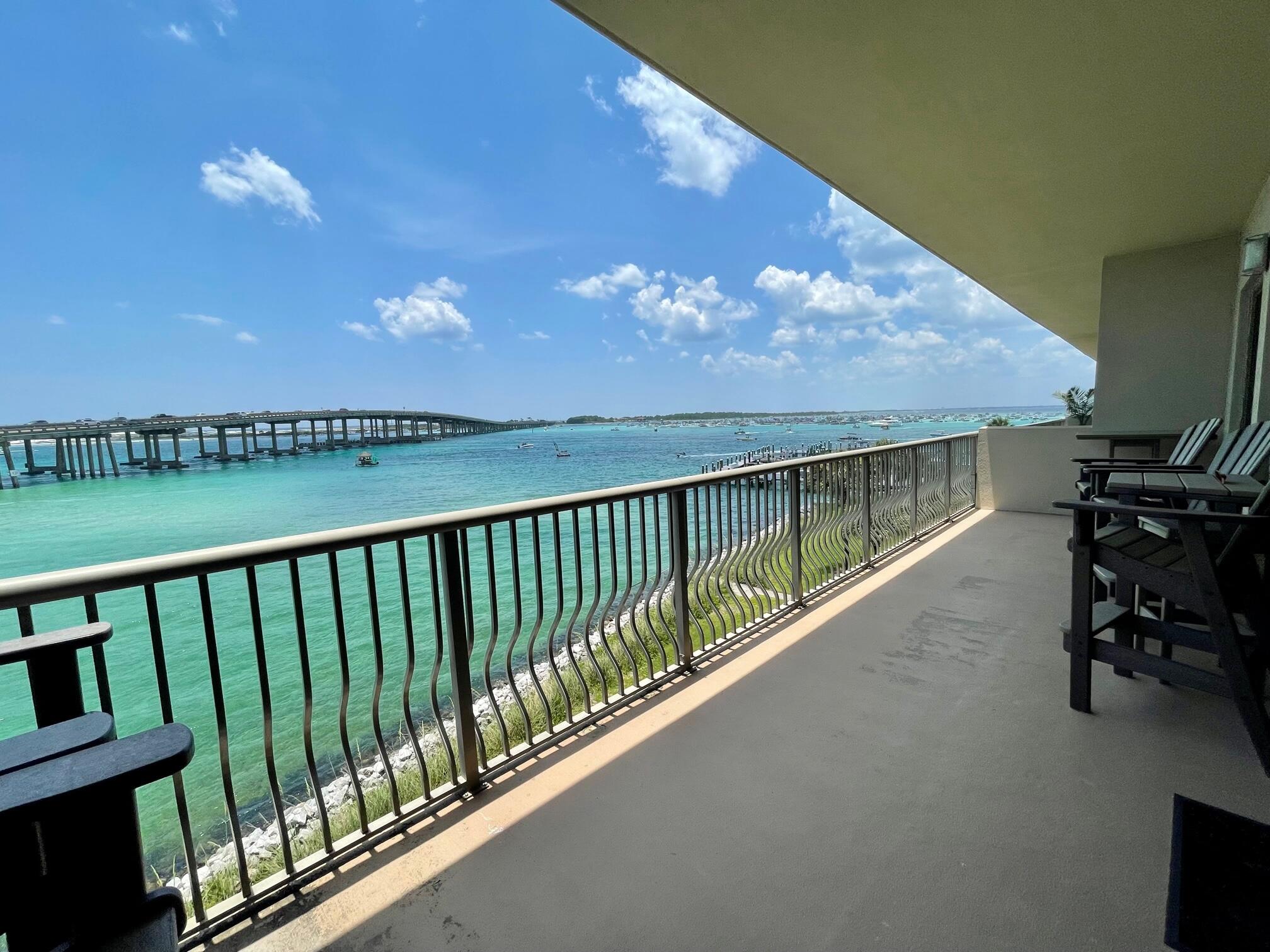 SIDES MORENO POINT WEST - Residential