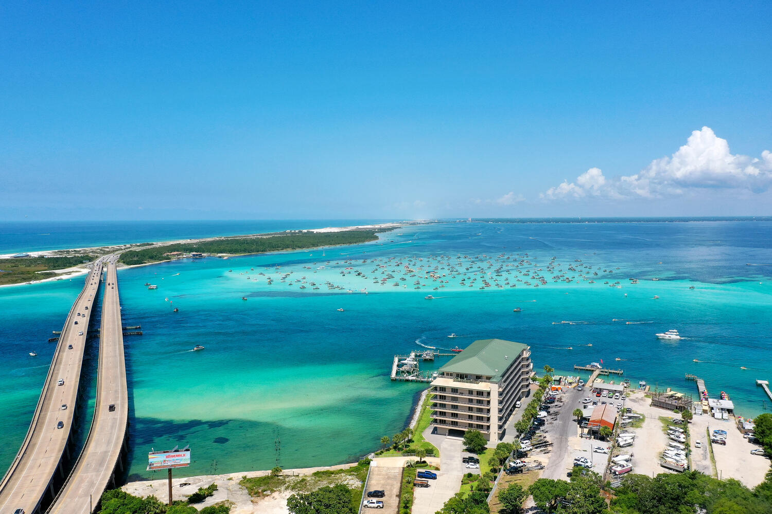 SIDES MORENO POINT WEST - Residential