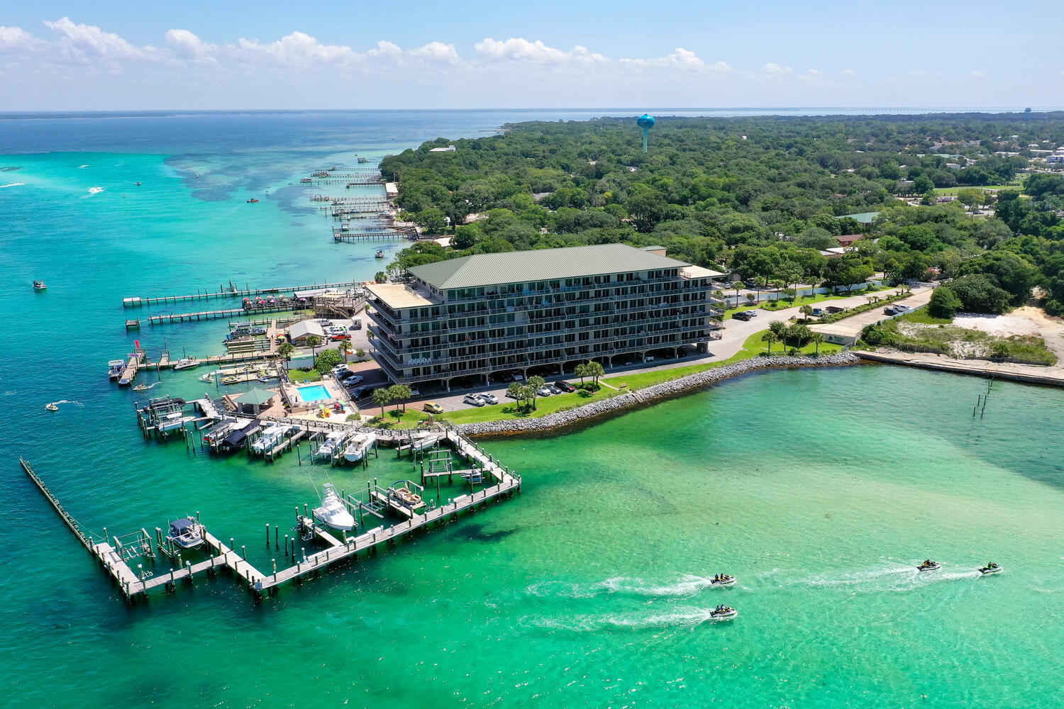 SIDES MORENO POINT WEST - Residential