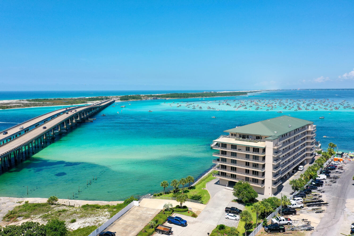 SIDES MORENO POINT WEST - Residential