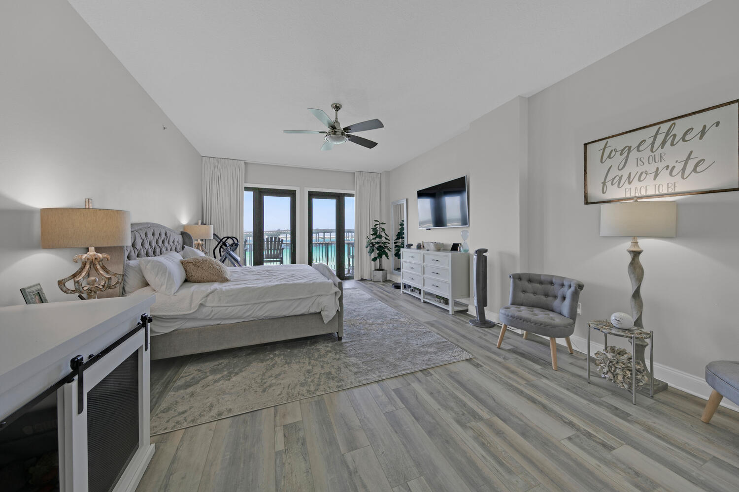 SIDES MORENO POINT WEST - Residential