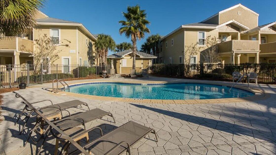 TOPSAIL VILLAGE - Residential