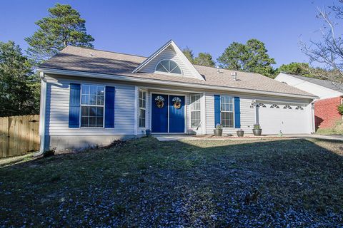 A home in Niceville