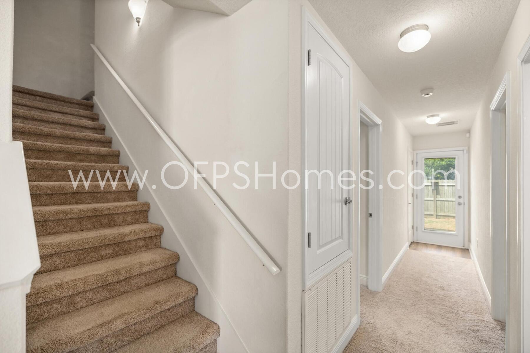 CARMELL RIDGE - Residential Lease
