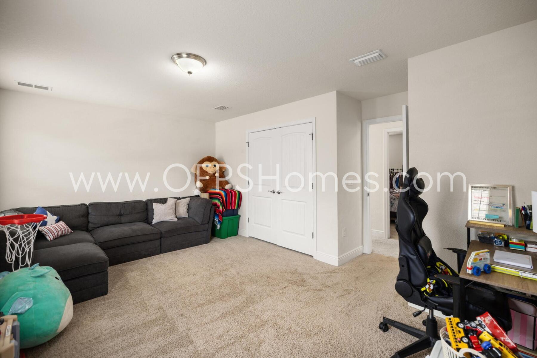 CARMELL RIDGE - Residential Lease