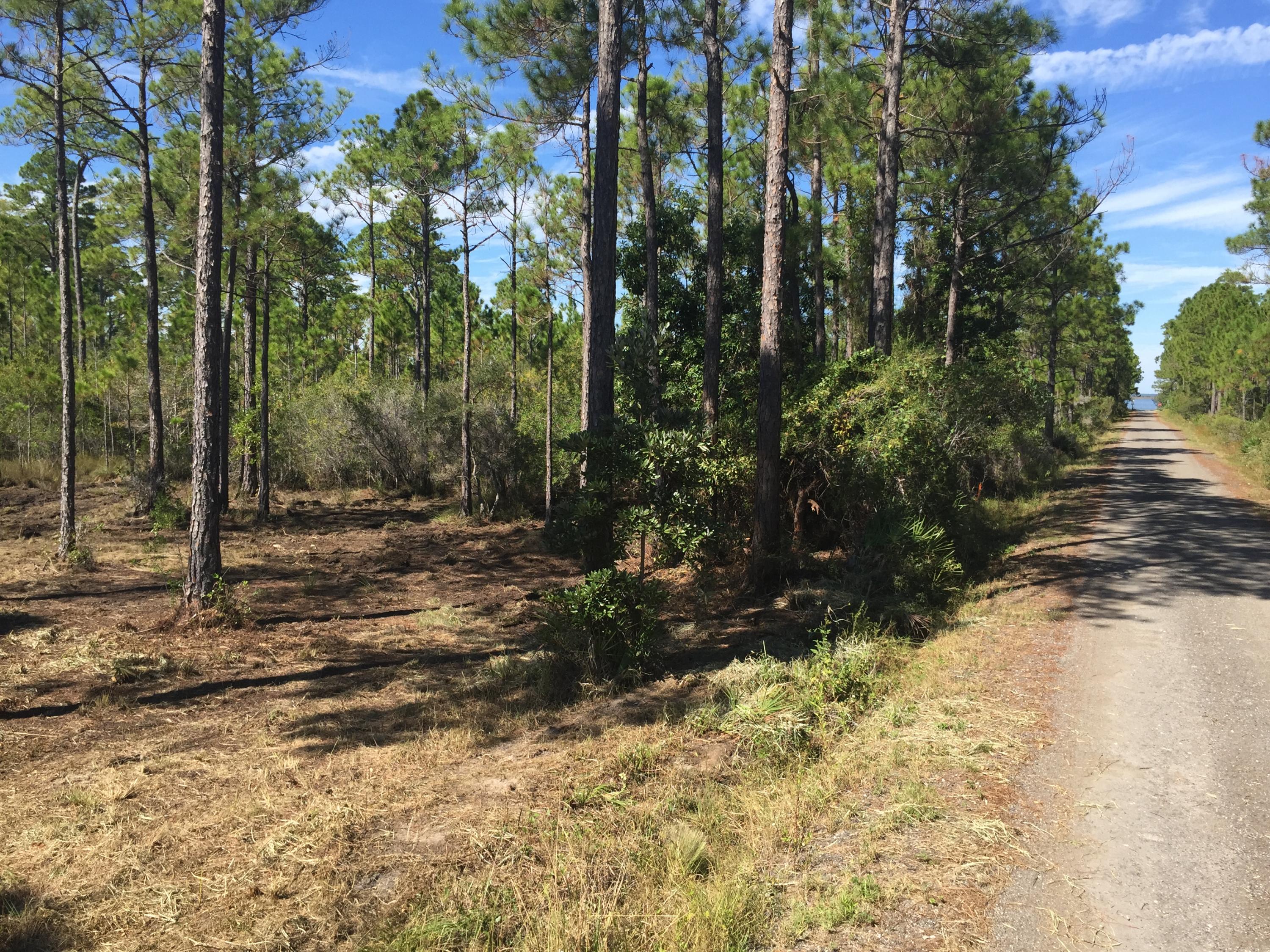 EXCLUSIVE BEACH - Land