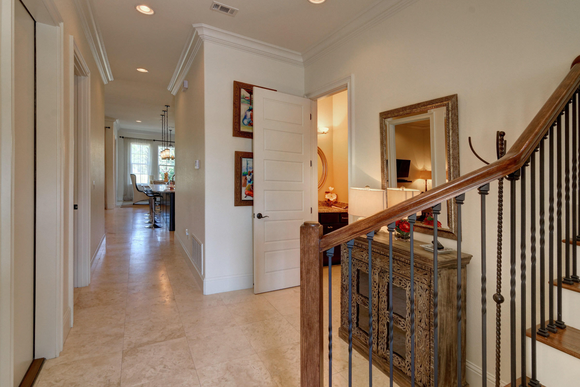 VILLA LAGO - Residential