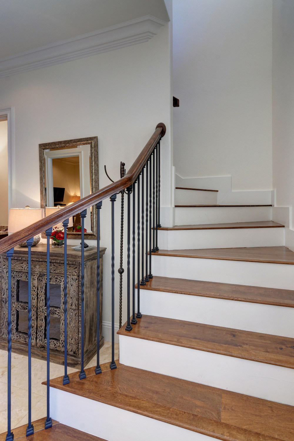 VILLA LAGO - Residential