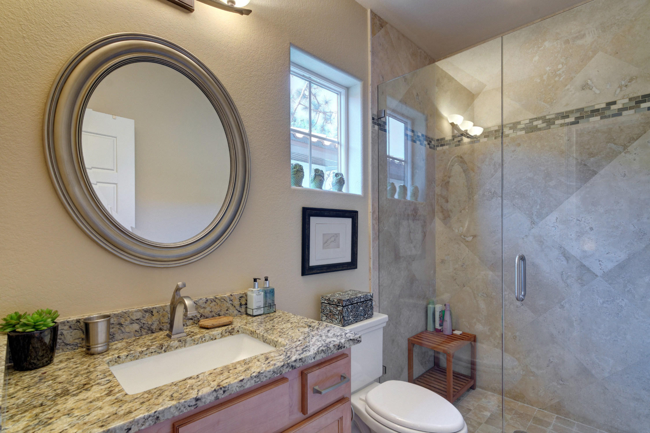 VILLA LAGO - Residential