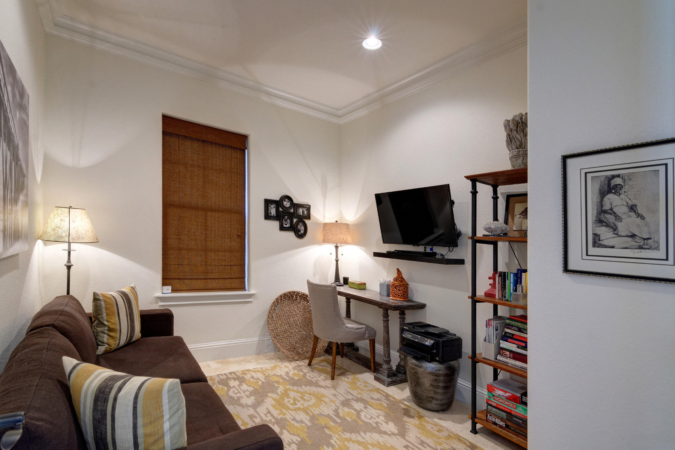 VILLA LAGO - Residential