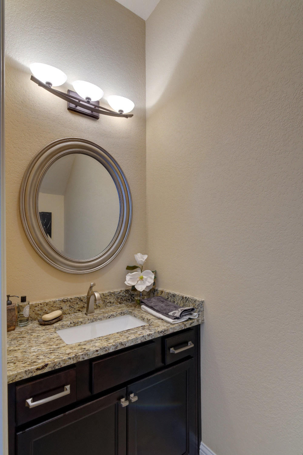 VILLA LAGO - Residential