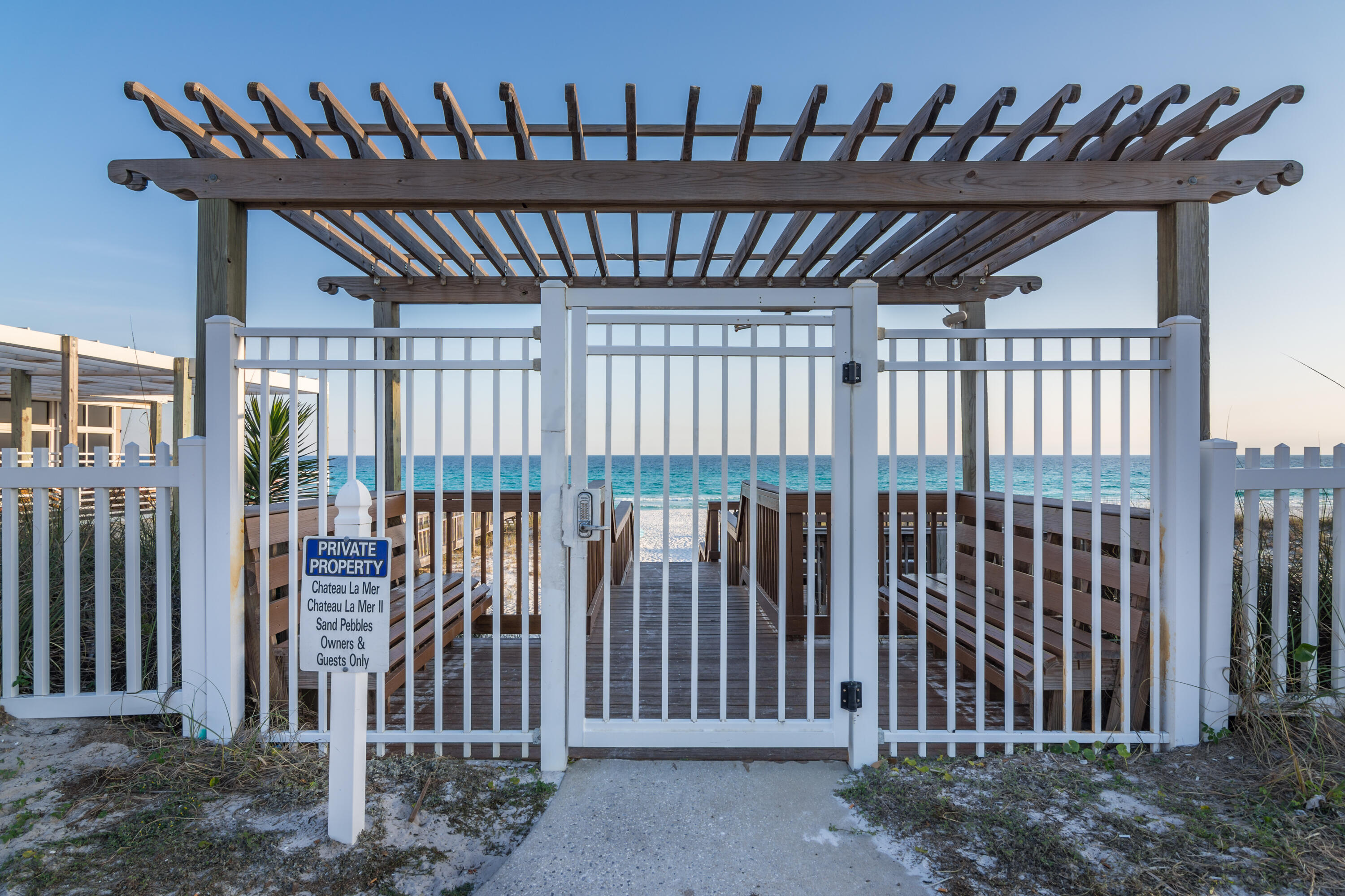 CHATEAU LA MER CONDO - Residential
