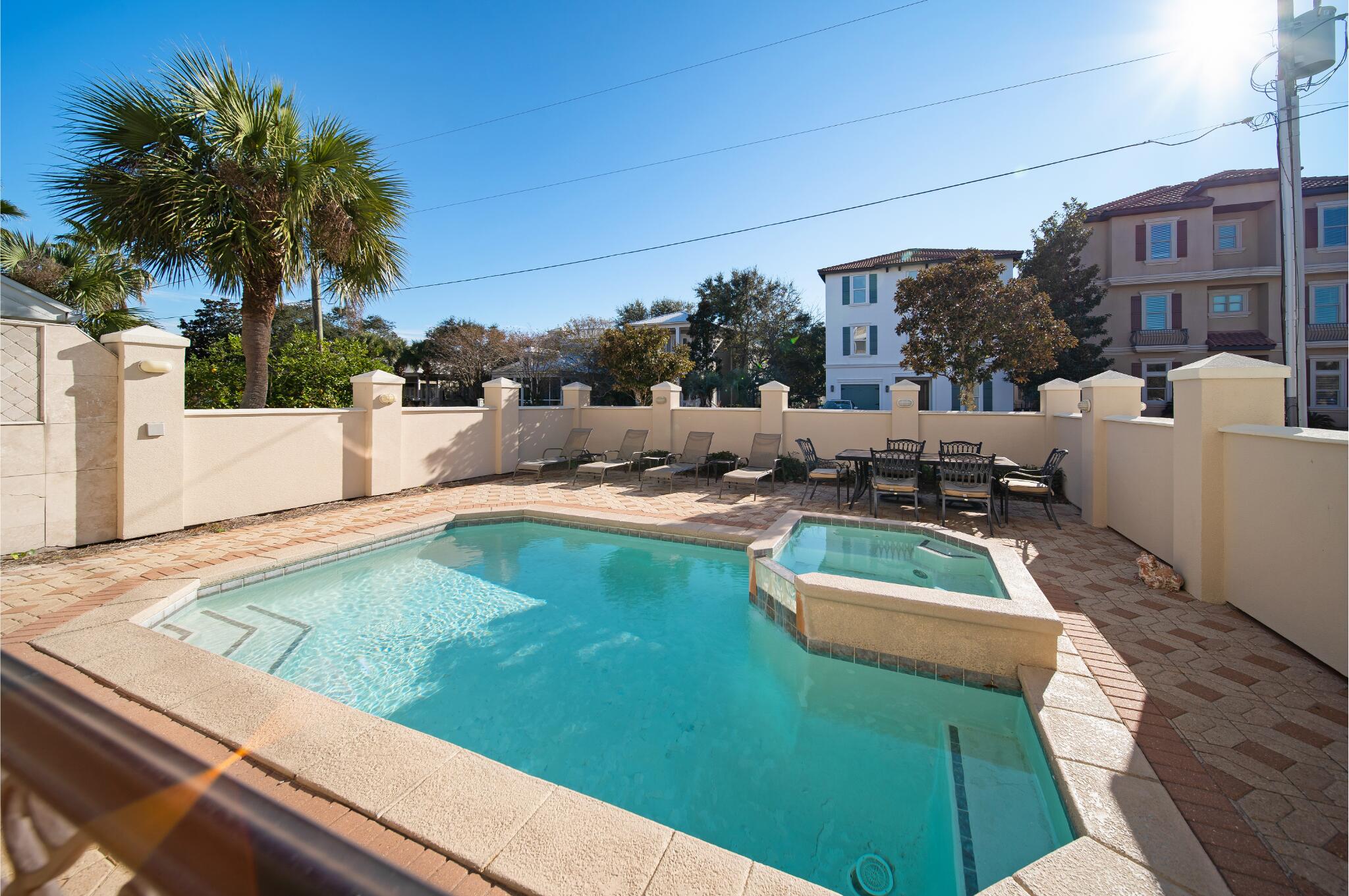 FRANGISTA BEACH - Residential