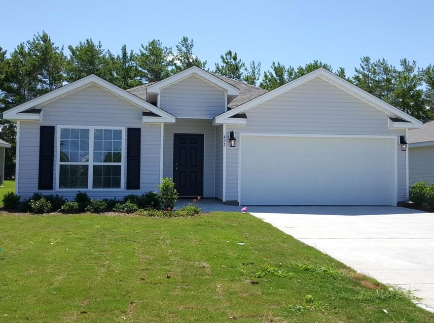 MOVE IN PACKAGE available on this home! FREE Top load GE Washer and Dryer. FREE Side by Side LV2 GE Refrigerator. FREE Blinds for the whole home. Home must close by 9/23 to receive this incredible offer!
 
 
OPEN HOUSE THIS WEEKEND !
Sat 11-4 & Sunday 1-4
New Construction located in the Schooner Landing Neighborhood at Hammock Bay! The Mobile plan has 4 bedrooms, 2 bathrooms and a two car garage.
Monthly HOA fees INCLUDE: Basic TV Cable, Access to all pools, 24hour gym, Clubhouse, Movie Theatre, Tennis and Basketball Court, Playground, Bay Club with Fishing Pier. HOA in Schooner also INCLUDES a full landscaping program. Every Yard is Maintained- Cut, fertilized, mulched, irrigation included