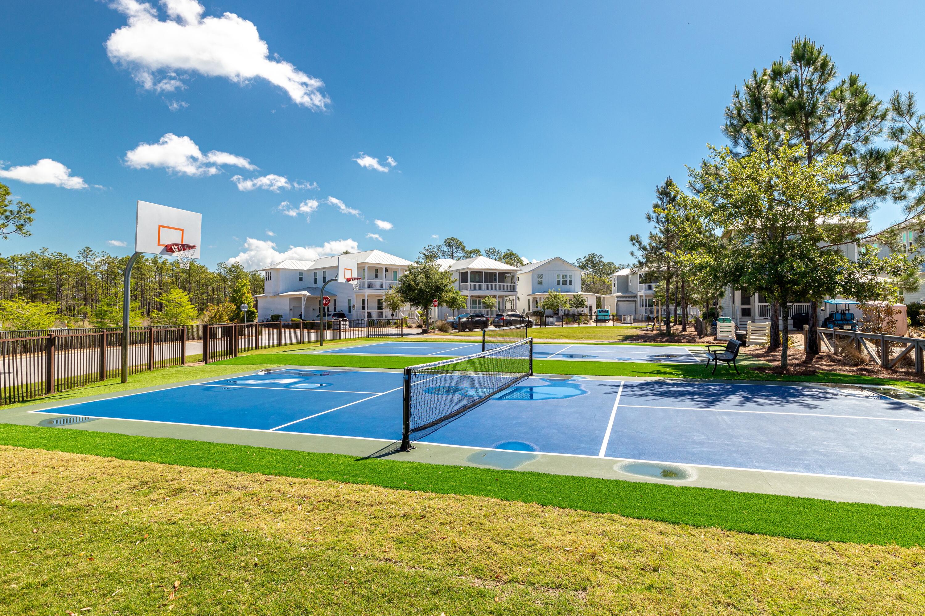 NATUREWALK AT SEAGROVE - Residential