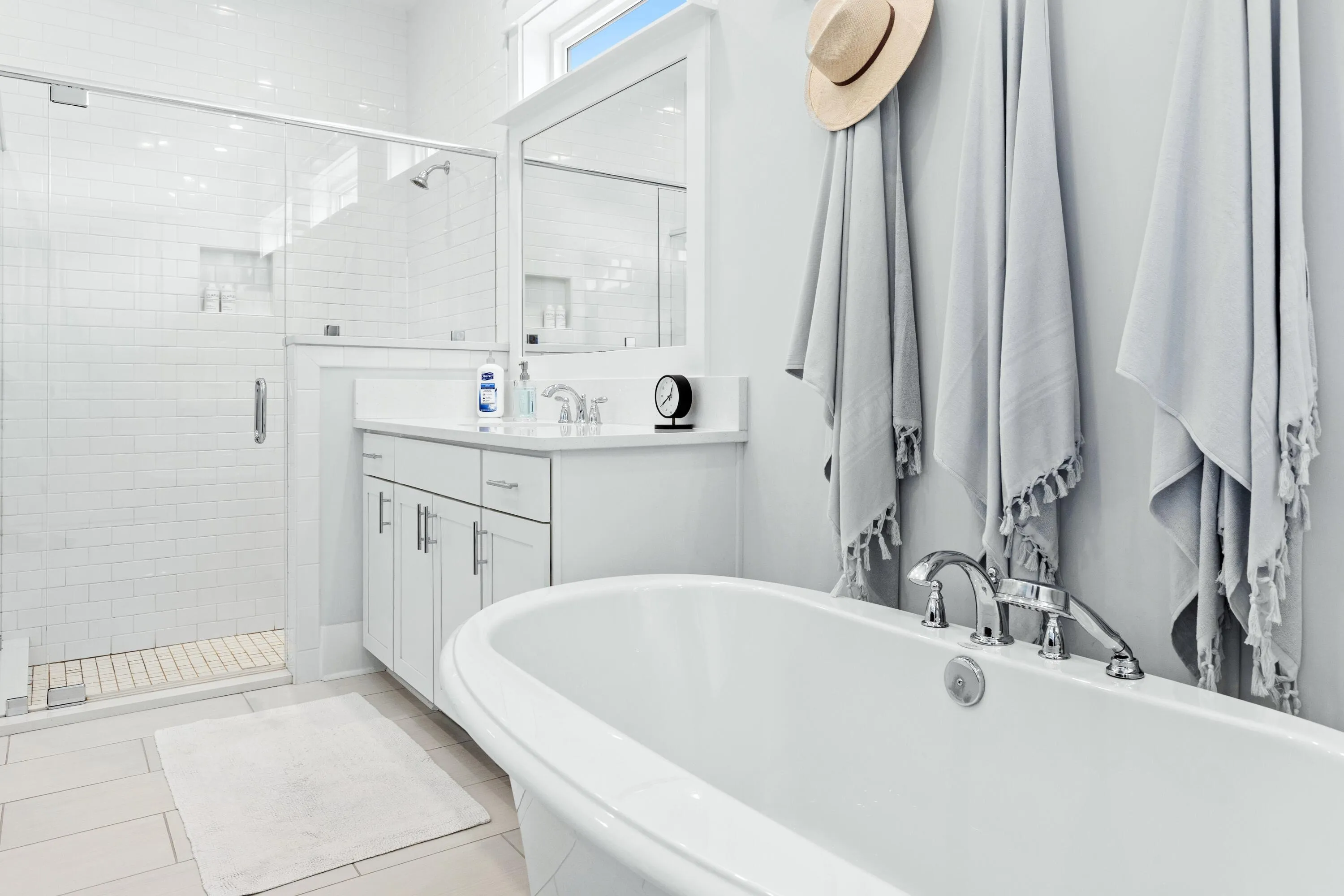 Santa Rosa Beach, Florida 32459, United States, 5 Bedrooms Bedrooms, ,5 BathroomsBathrooms,Residential,Active,177266