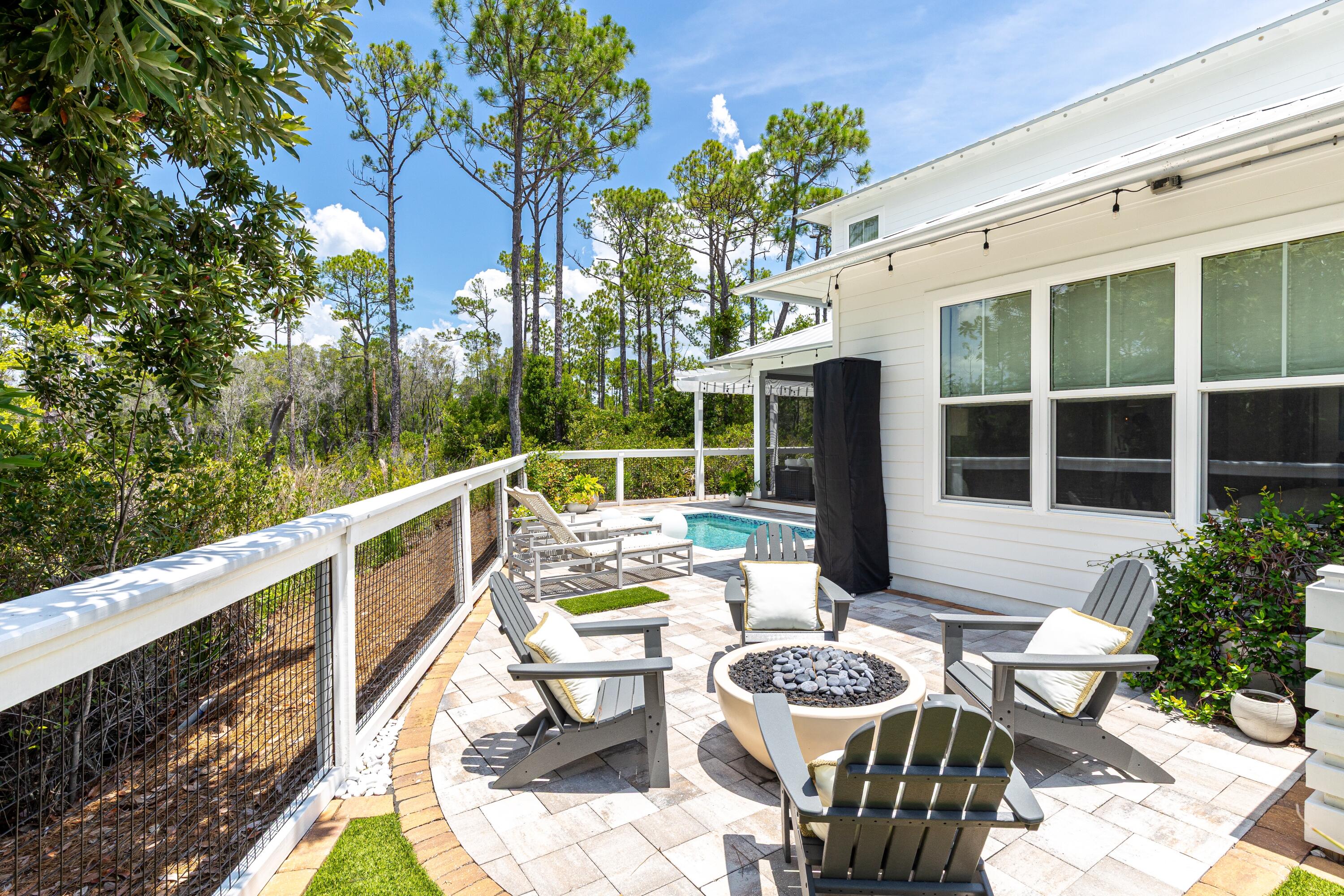 NATUREWALK AT SEAGROVE - Residential