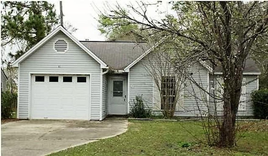 Available 8/1...Great looking home close to shopping, schools, and military bases. Well maintained with new appliances. If you are wanting an affordable home in Fort Walton? This is it!. Pets may be allowed with a $400 non-refundable pet fee.