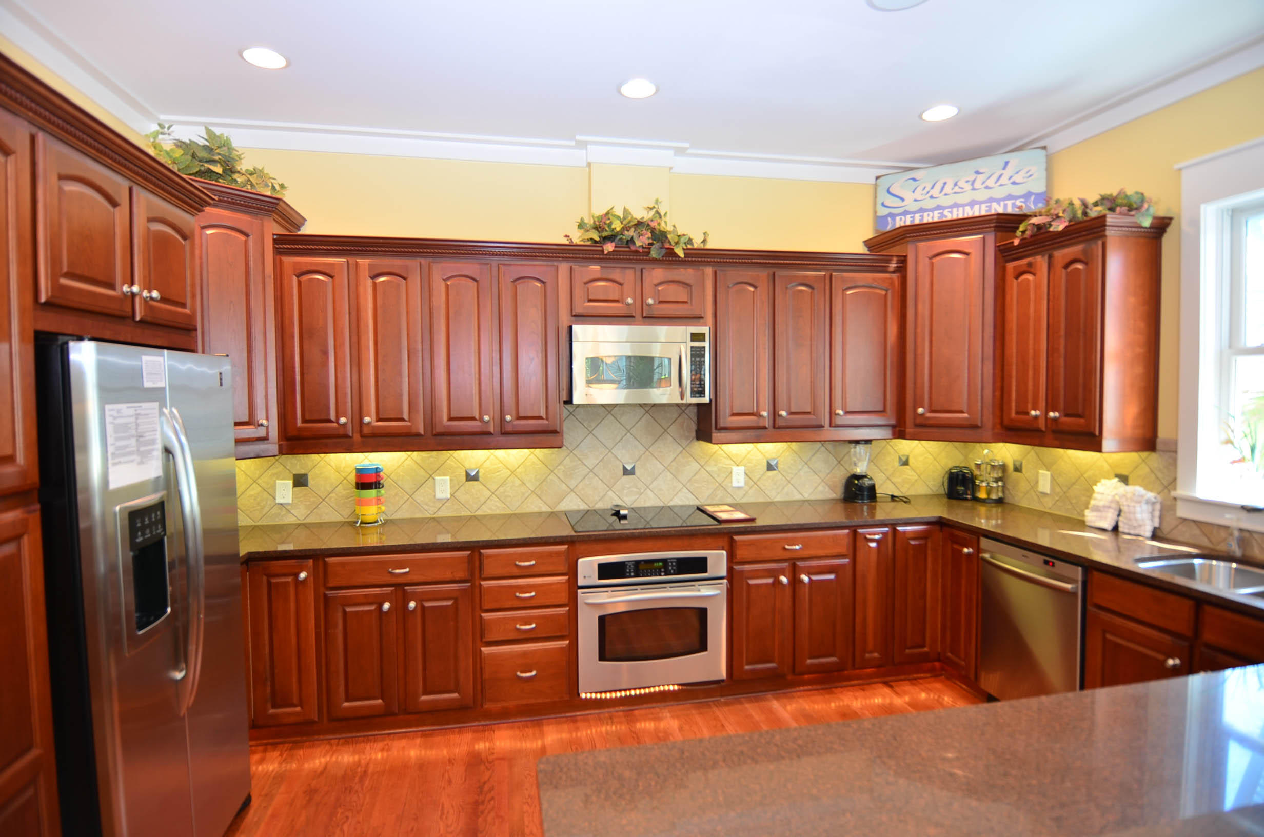 FRANGISTA BEACH 1ST ADDN - Residential