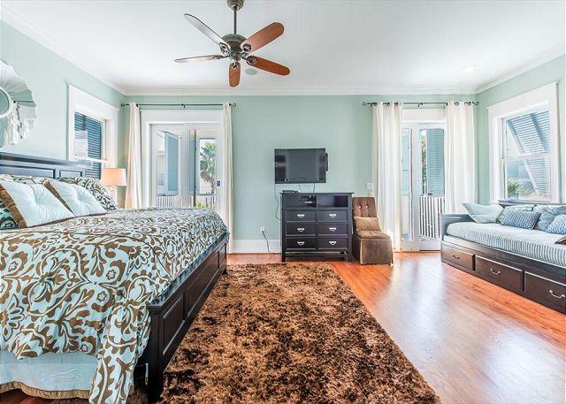 FRANGISTA BEACH 1ST ADDN - Residential