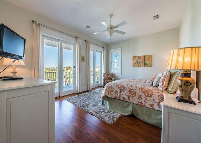 FRANGISTA BEACH 1ST ADDN - Residential