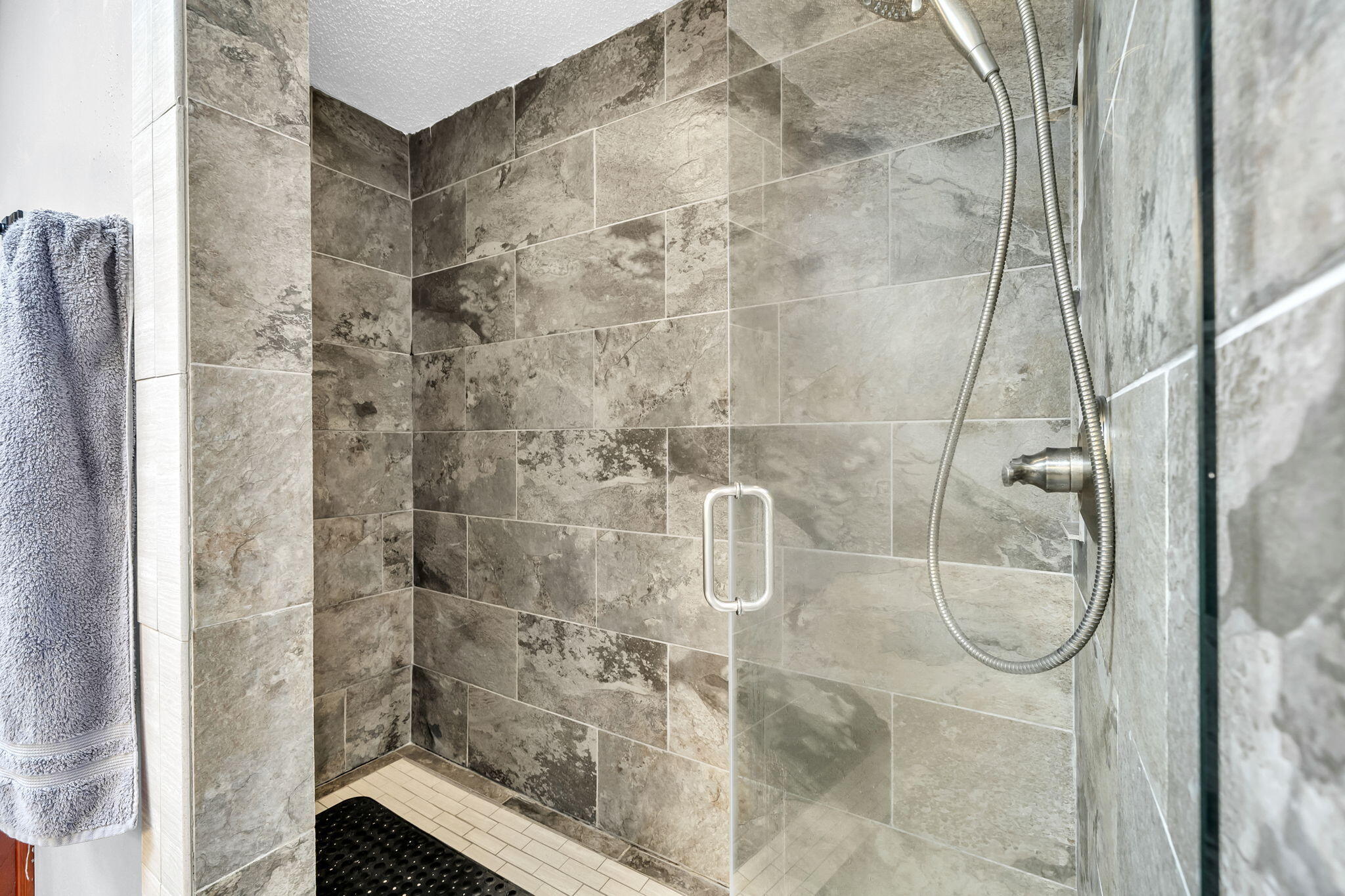 MICHAEL GLENN ESTATES - Residential