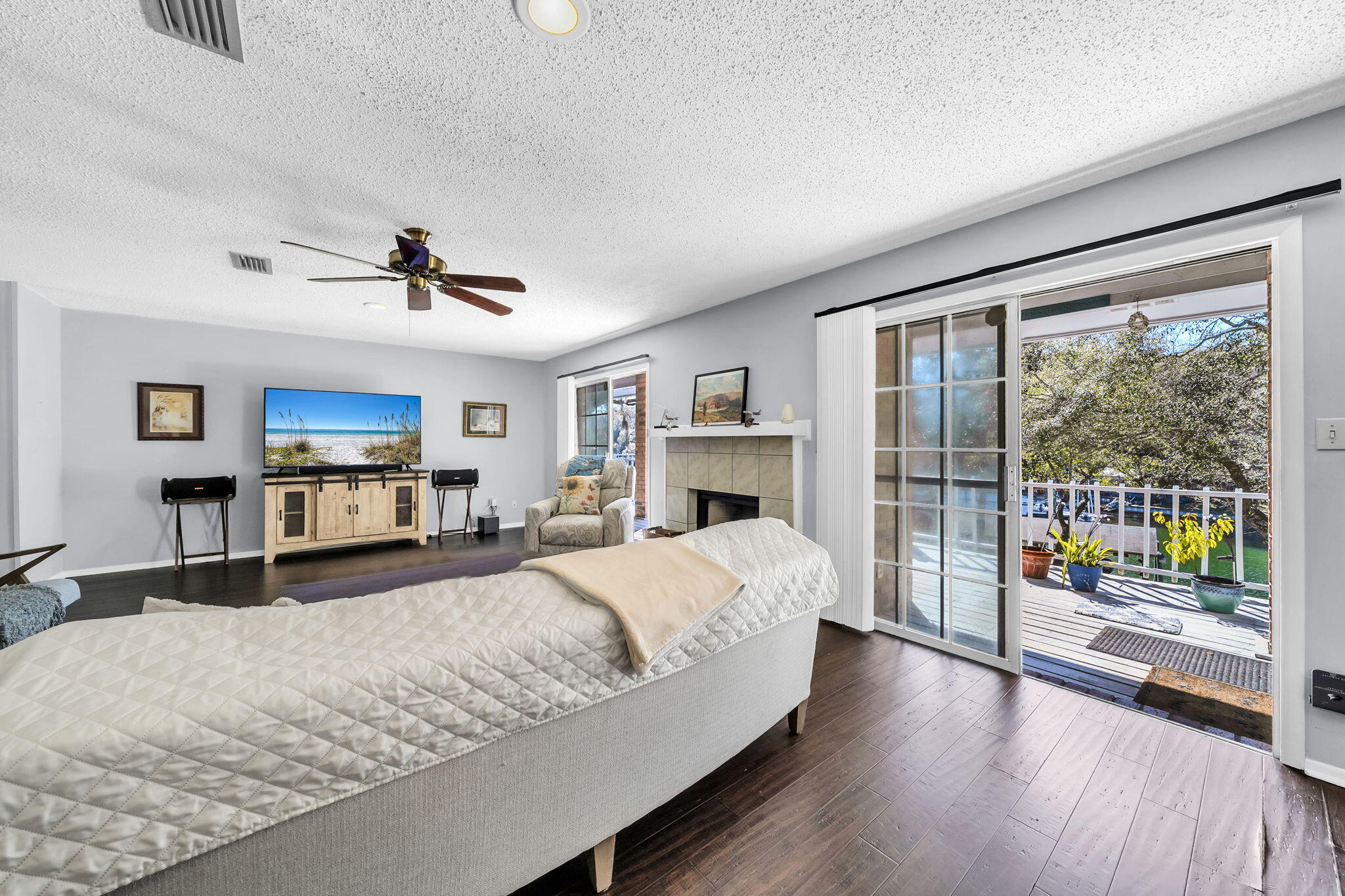 MICHAEL GLENN ESTATES - Residential