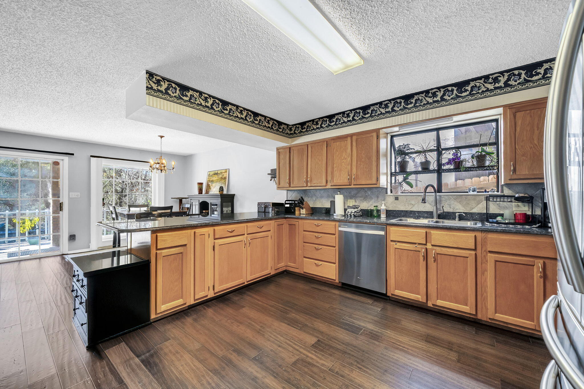 MICHAEL GLENN ESTATES - Residential