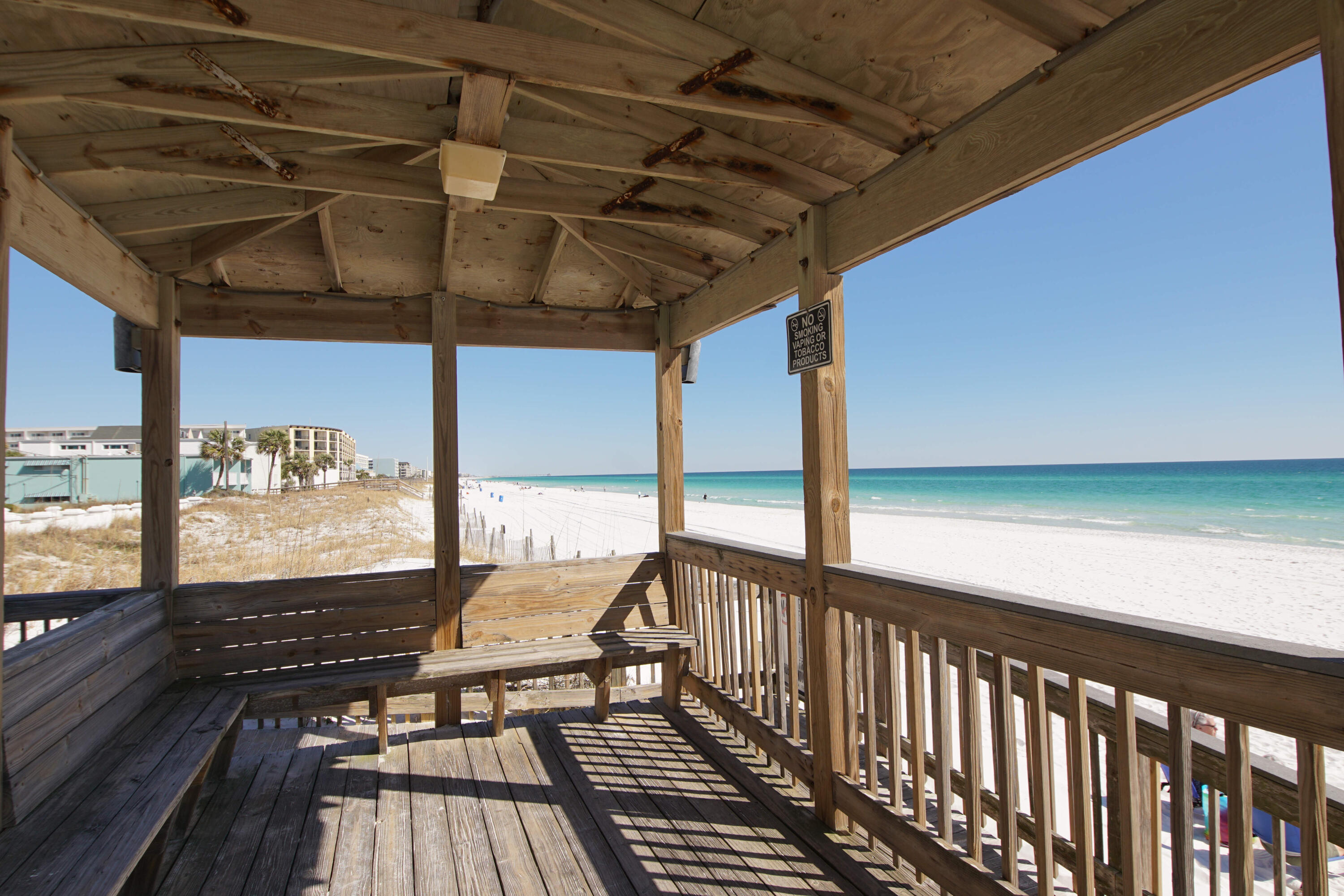 El MAtador Condominiums - Residential