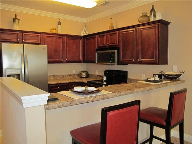 HADLEIGH HILLS T/H - Residential