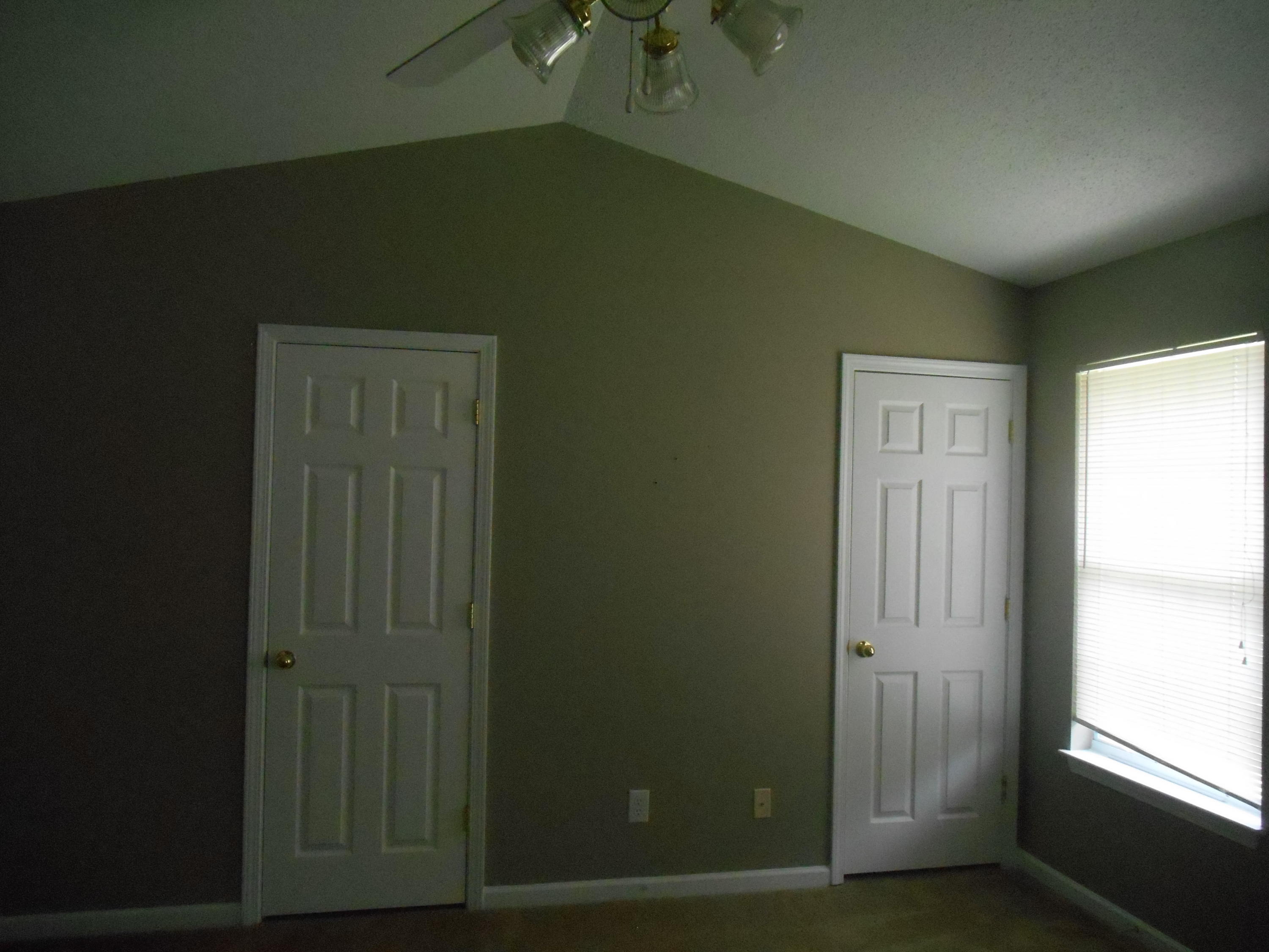 ROLLING PINES - Residential Lease